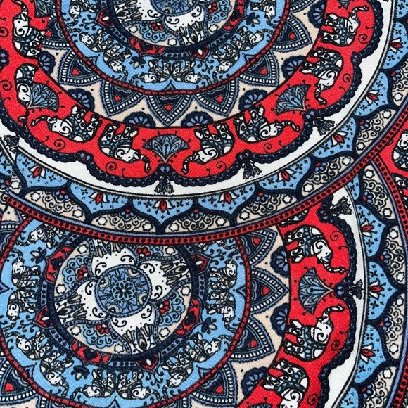 Renee c maxi skirt geometric circle boho print  long 1x red blue stretch pull on - Picture 3 of 4